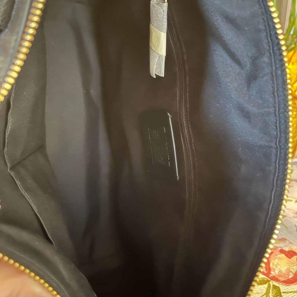 New with tags Coach Gallery tote Midnight Black  cross grain leather Bag - Picture 7 of 11